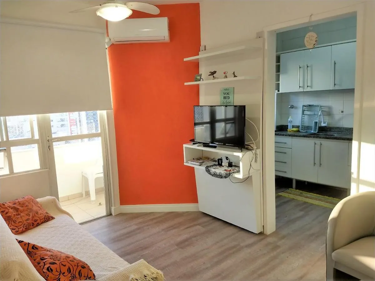 Apto No Centro, Com Otima Localizacao Balneário Camboriú شقة
